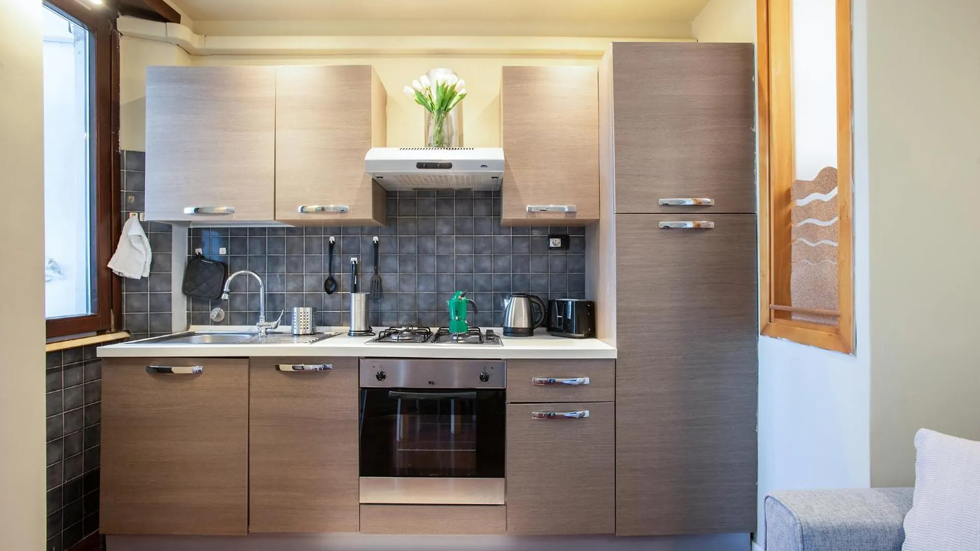 Elegant 1Bdr Front The Subway Furio Camillo Apartment Rome Italy