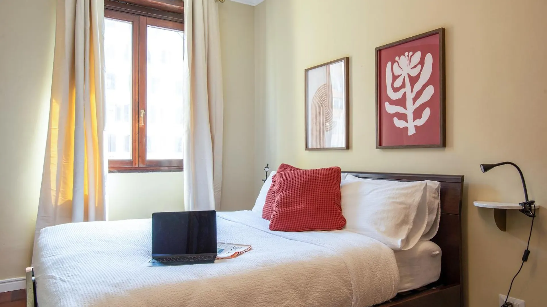 Elegant 1Bdr Front The Subway Furio Camillo Apartment Rome Italy