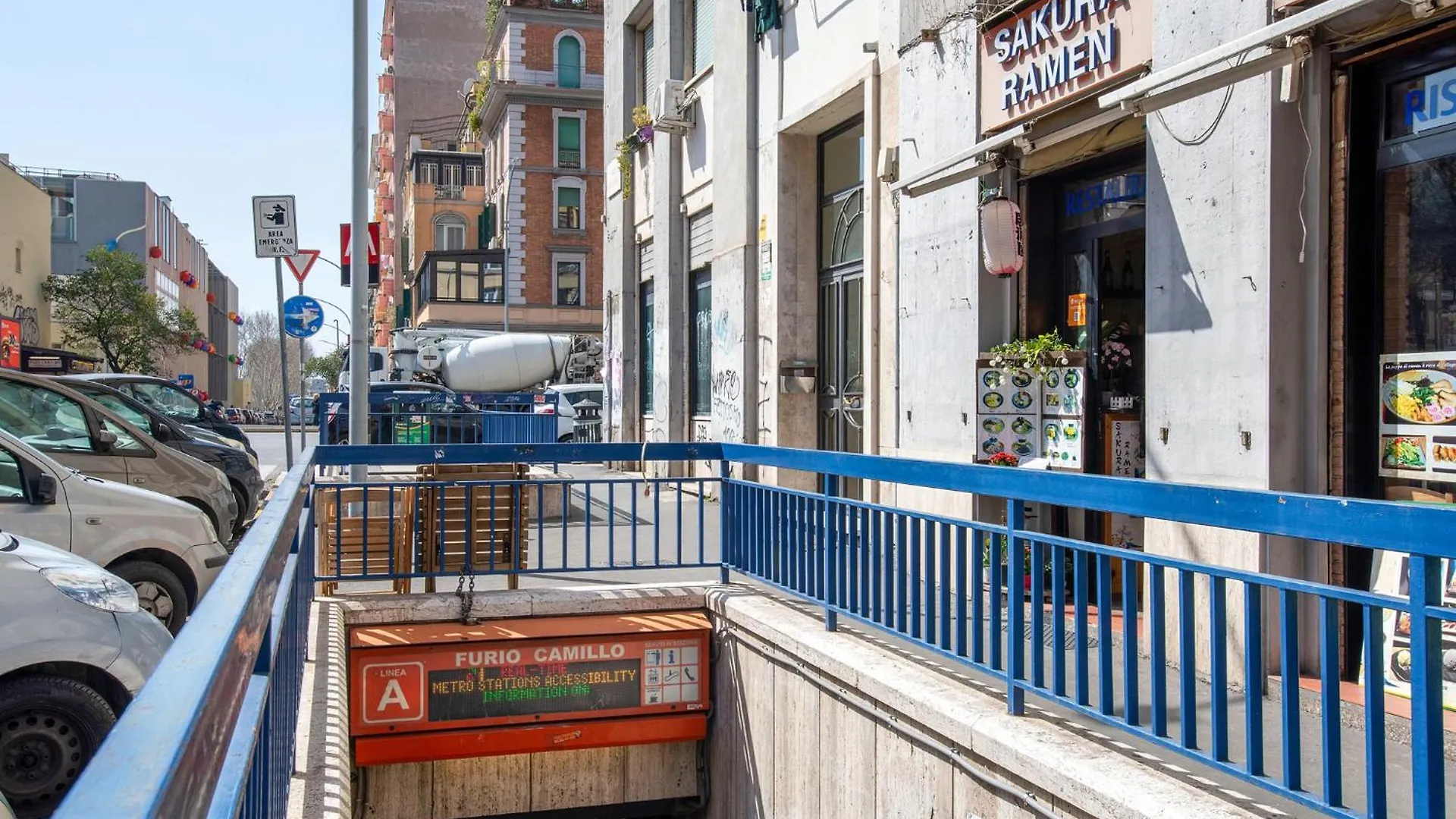 Elegant 1Bdr Front The Subway Furio Camillo Apartment Rome