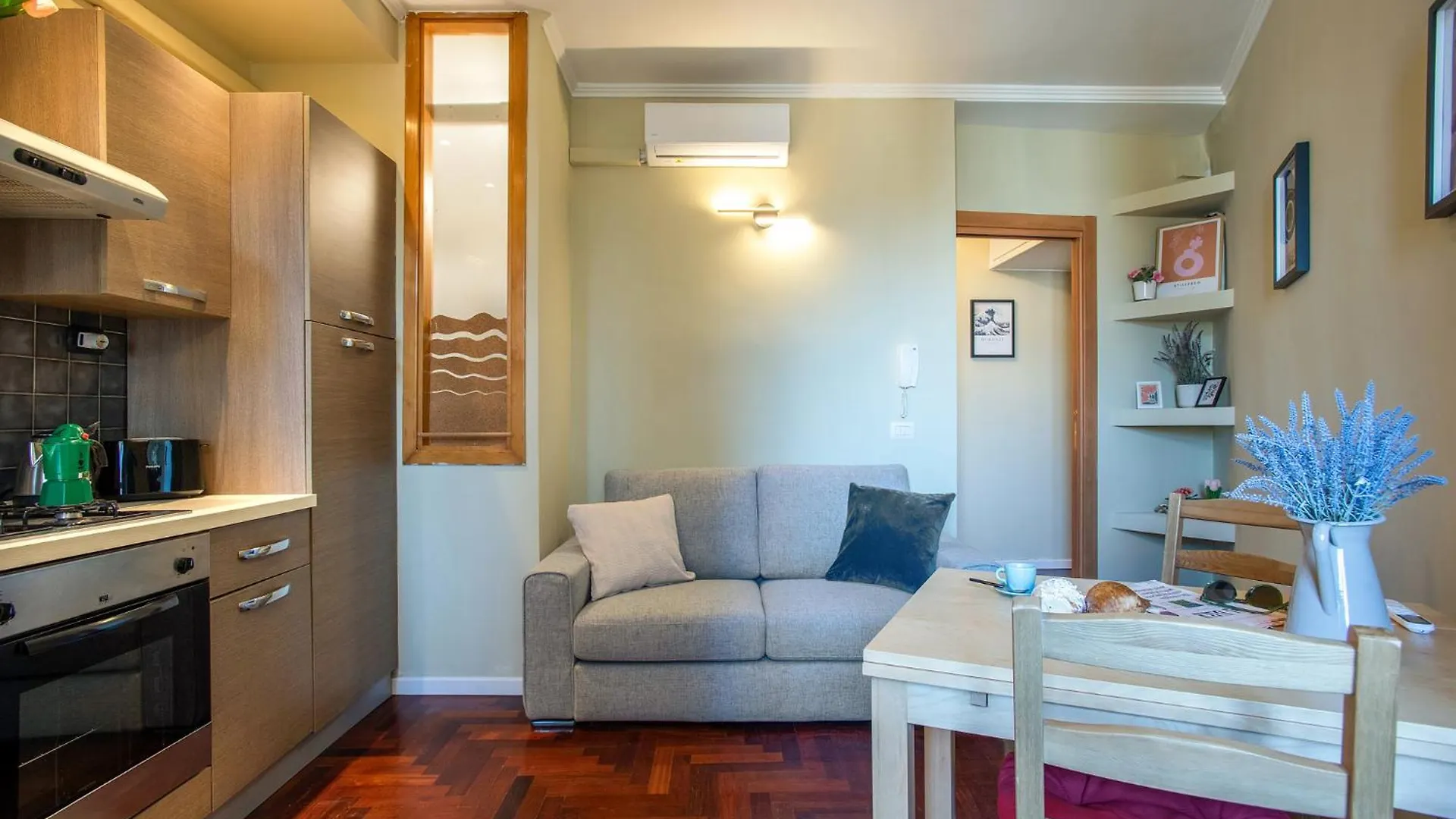 Elegant 1Bdr Front The Subway Furio Camillo Apartment Rome Italy